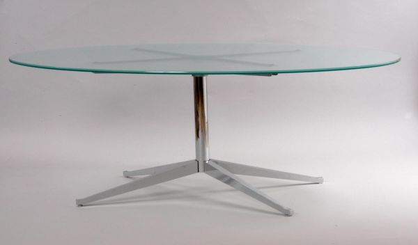 Table ovale